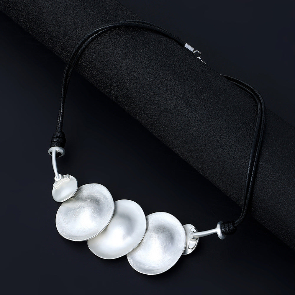 thnic Multi-Layer Clavicle Necklace - MERGE.DAY.1.FREESTYLE
