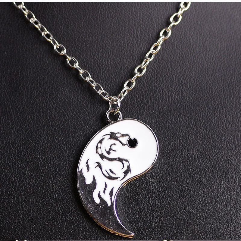 yin and yang necklace - MERGE.DAY.1.FREESTYLE