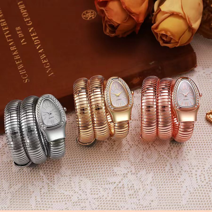 Snake-shaped watch, fashionable women's bracelet watch - MERGE.DAY.1.FREESTYLE