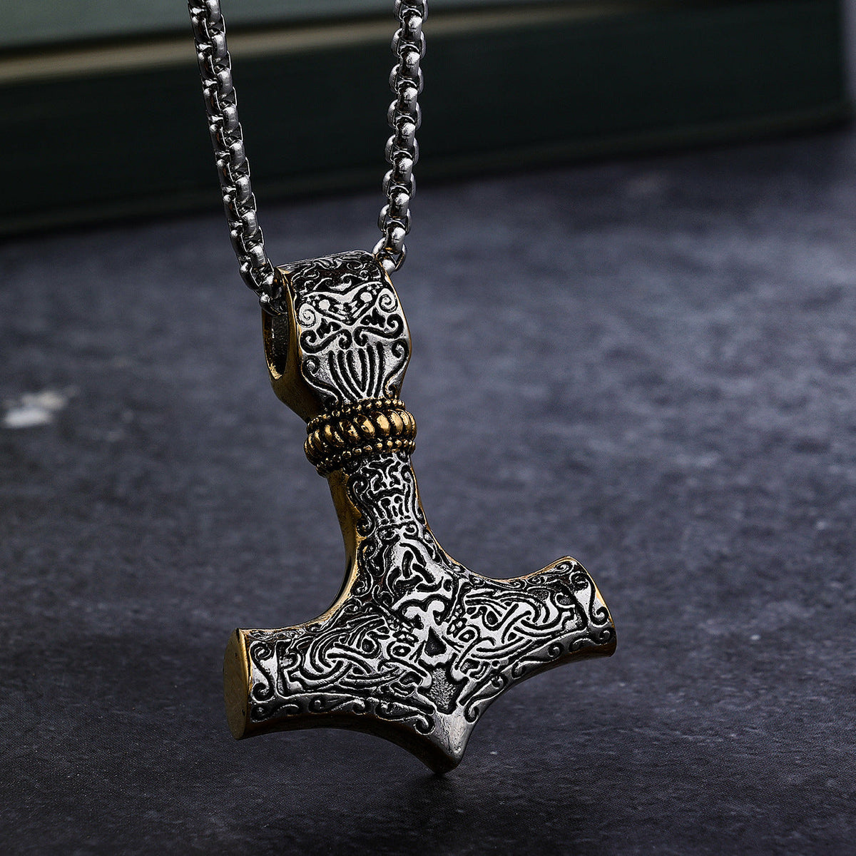 Viking mjolnir necklace - MERGE.DAY.1.FREESTYLE