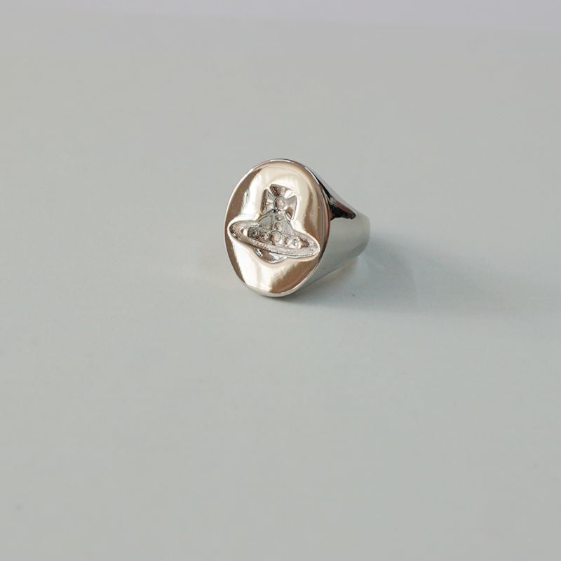 Concave Planet Oval Ring - MERGE.DAY.1.FREESTYLE