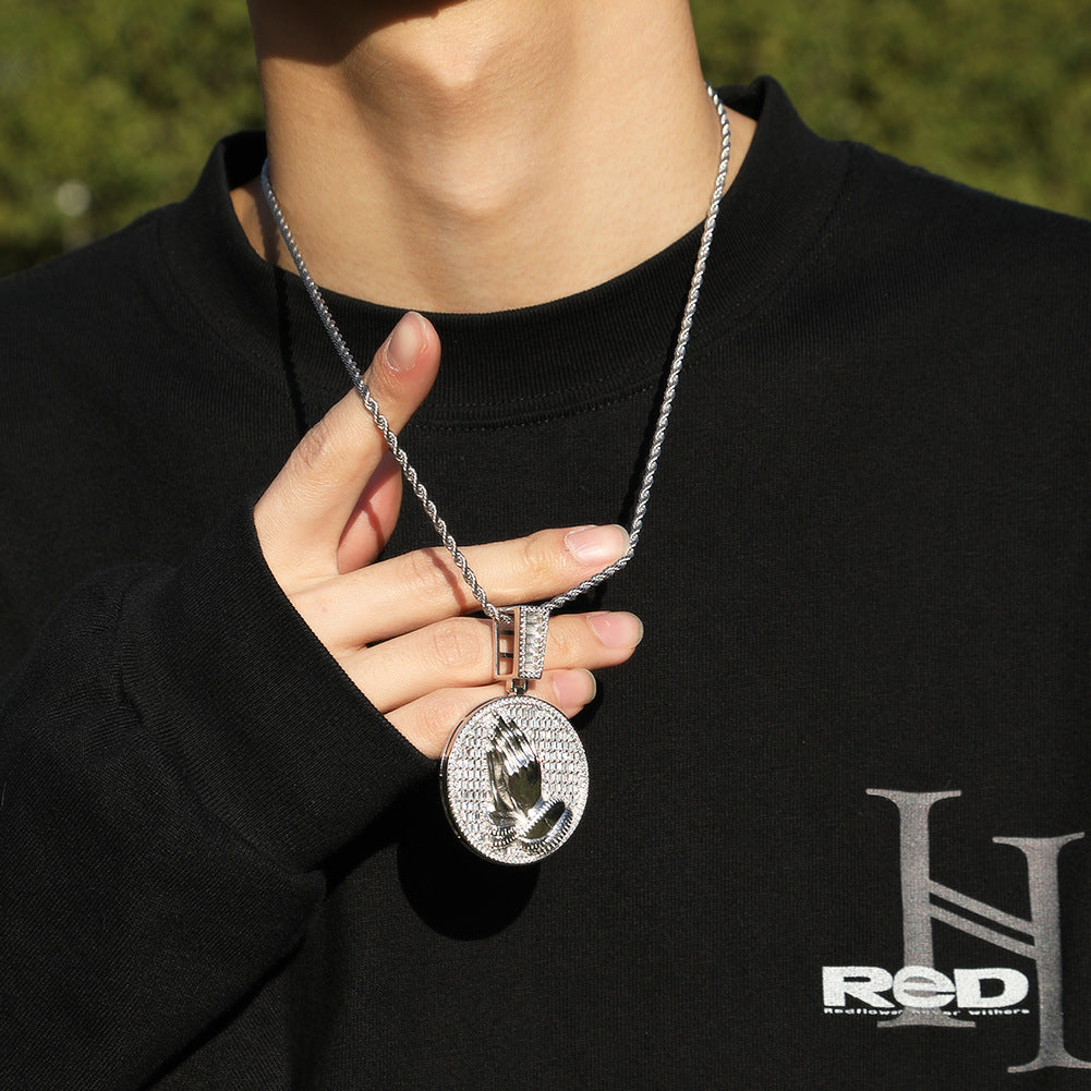 Hip-hop round disc zircon-encrusted praying hands pendant - MERGE.DAY.1.FREESTYLE