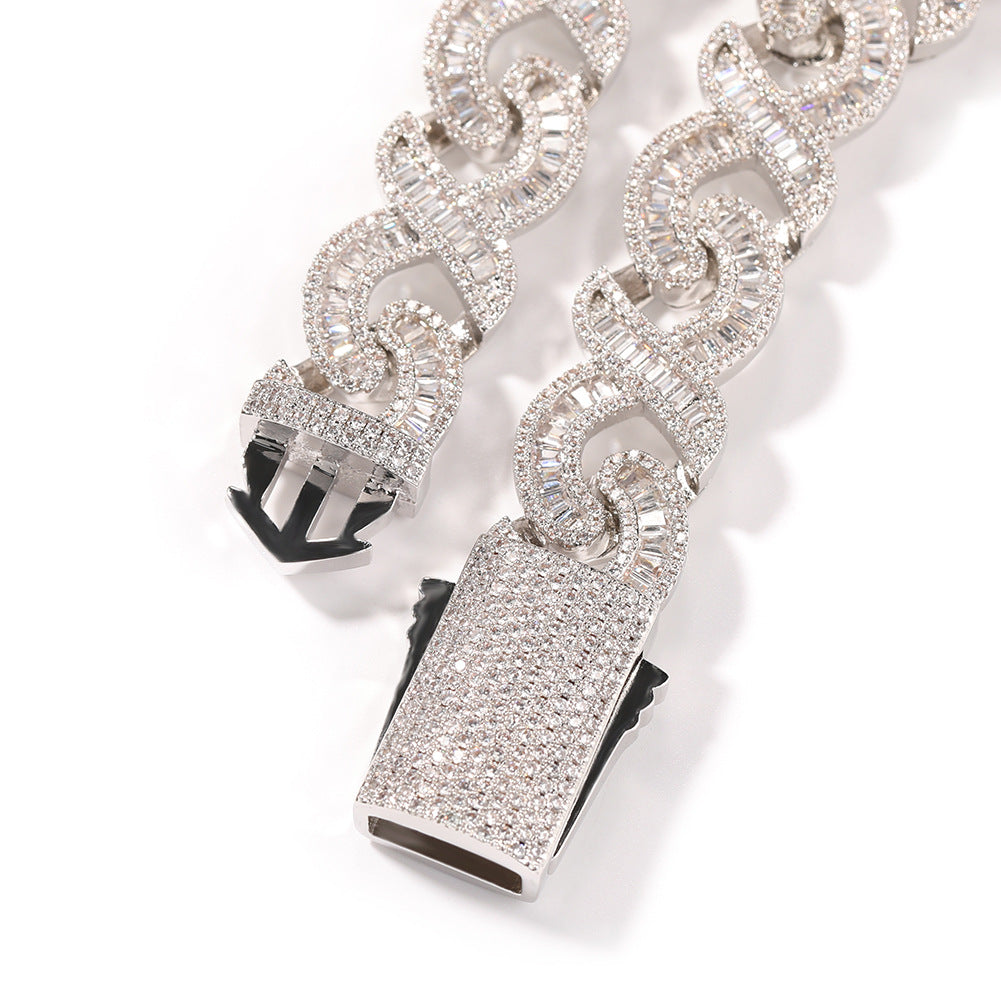 15mm Diamond Geometric Infinity Cuban Chain - MERGE.DAY.1.FREESTYLE