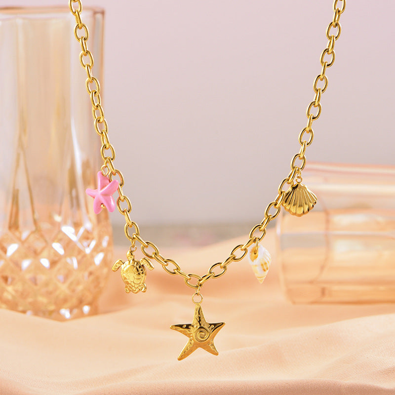 starfish turtle conch gold necklace - MERGE.DAY.1.FREESTYLE