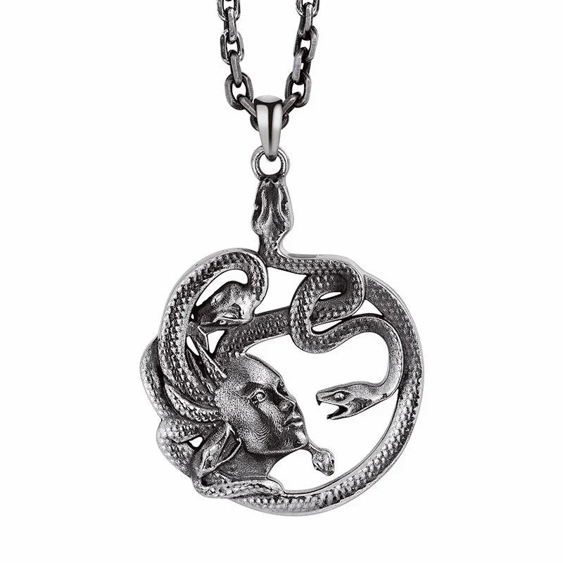 compass necklace - MERGE.DAY.1.FREESTYLE