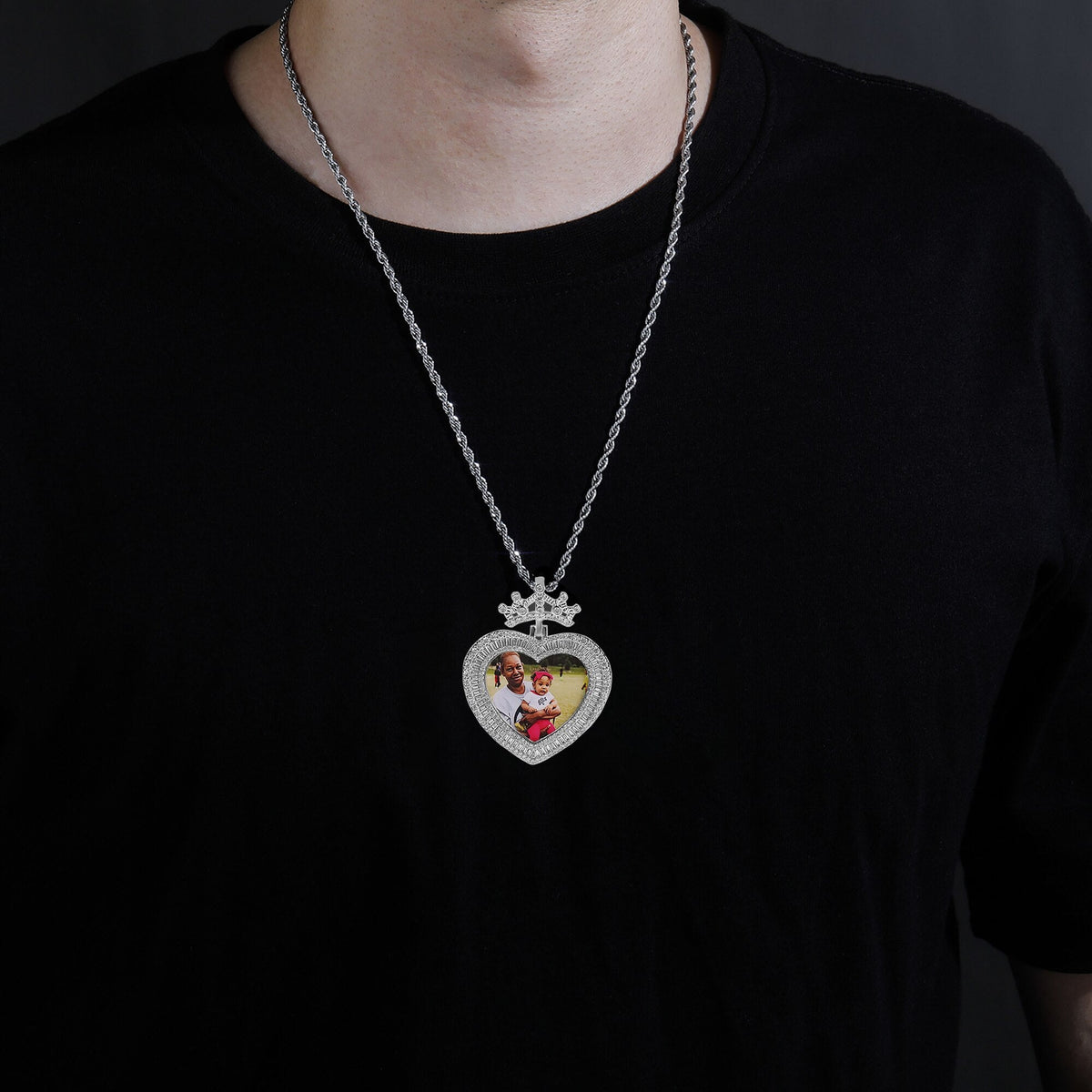 Customizable photo name hip-hop necklace Crown necklace - MERGE.DAY.1.FREESTYLE