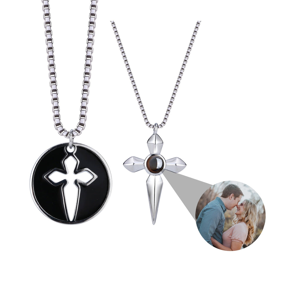 Couples who can customize photosProjection Necklace Pendant Jewelry - MERGE.DAY.1.FREESTYLE