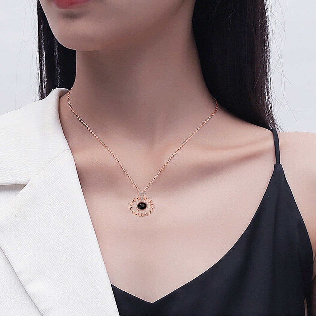 Love projection necklace with customizable photos Necklace Heart Pendant - MERGE.DAY.1.FREESTYLE