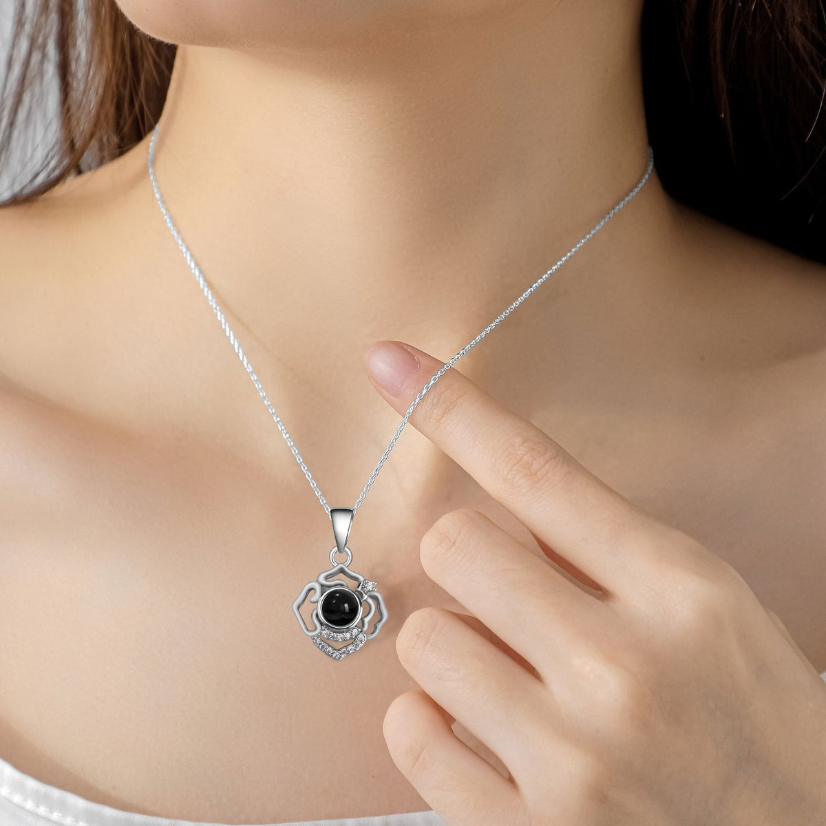 Petals for customized photos Necklace Wedding Romantic Memory Projection Necklace - MERGE.DAY.1.FREESTYLE