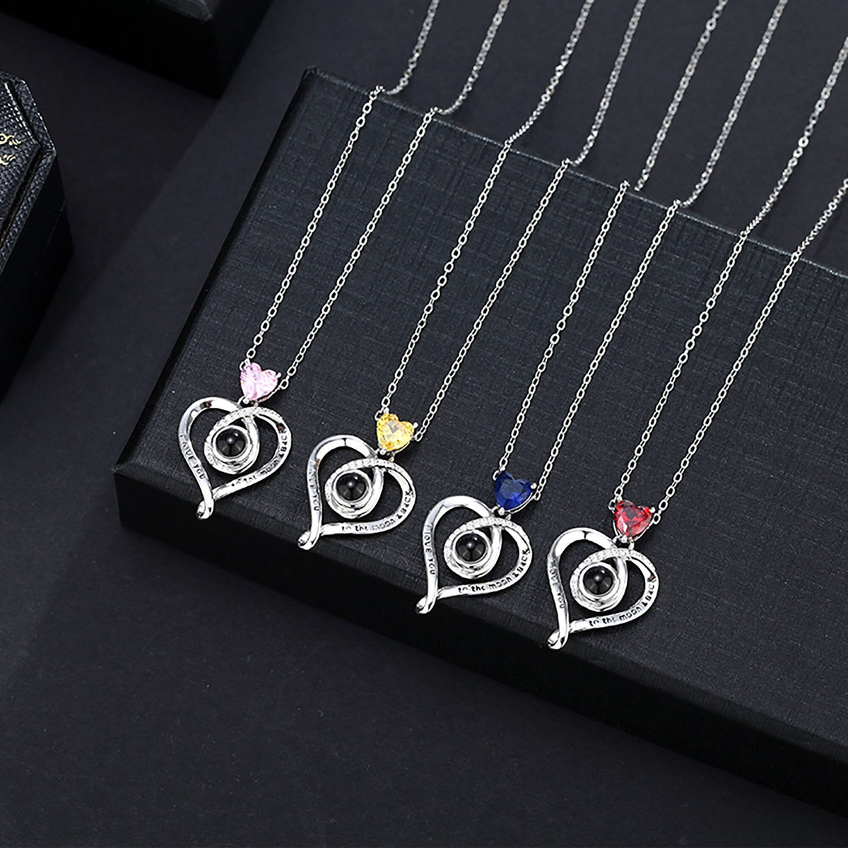 Love with customizable photosProjection Necklace Pendant Jewelry For Lover Girlfriend - MERGE.DAY.1.FREESTYLE