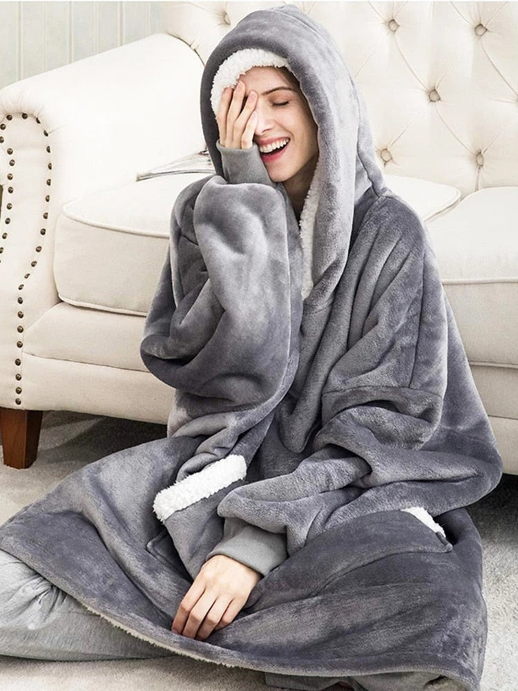 Winter Hoodies Fleece Giant TV Blanket With Sleeves Pullover - MERGE.DAY.1.FREESTYLE