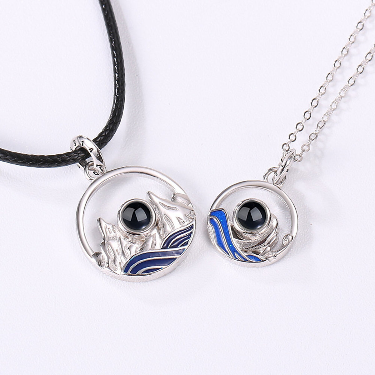 Couples who can customize photos Projection Necklace Pendant Jewelry For Lover Girlfriend - MERGE.DAY.1.FREESTYLE