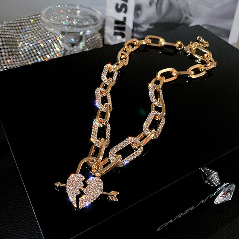 Metal Love Heart Cupid Pendants Female Clavicle Chain Light Luxury Niche Design Necklace - MERGE.DAY.1.FREESTYLE