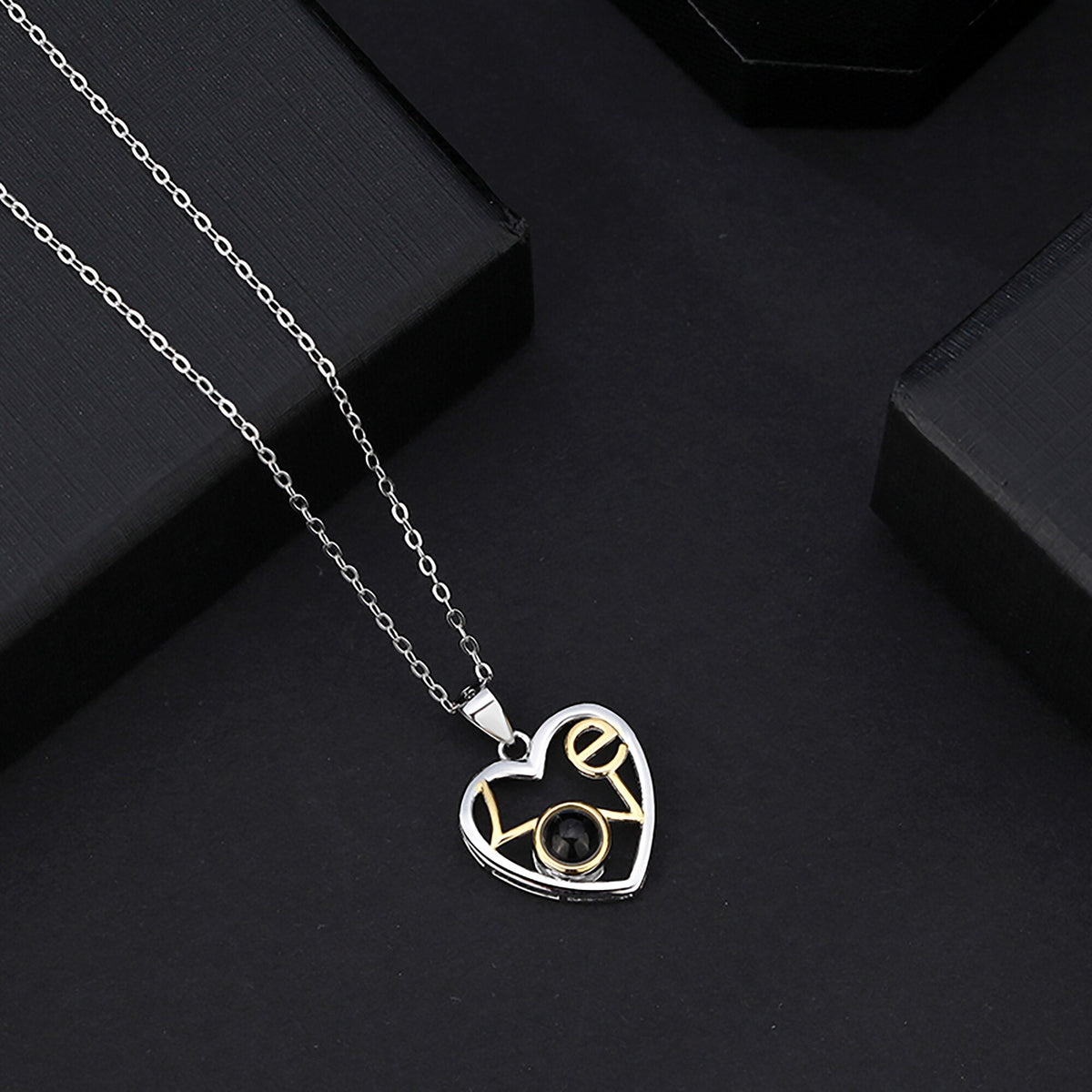 Customizable photo Necklace Round Heart Pendant Romantic Memory Projection Necklaces - MERGE.DAY.1.FREESTYLE