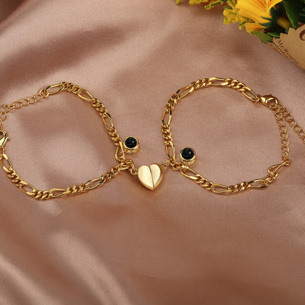 Customizable photo Projection Couple Bracelet Simple Projection Shake Bracelet - MERGE.DAY.1.FREESTYLE