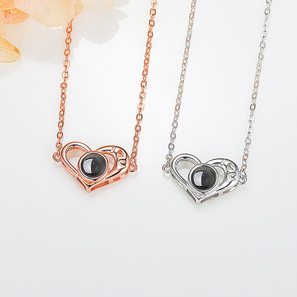 Love projection necklace with customizable photos memory of love Valentin - MERGE.DAY.1.FREESTYLE