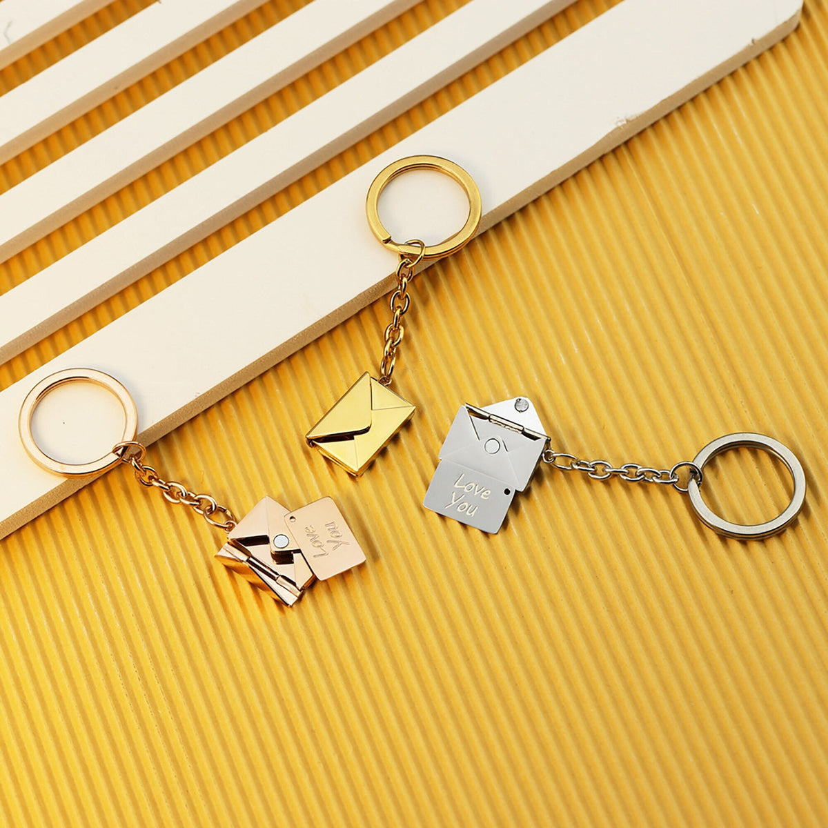 Customizable name envelope keychain For Men Women Car Key Holder - MERGE.DAY.1.FREESTYLE