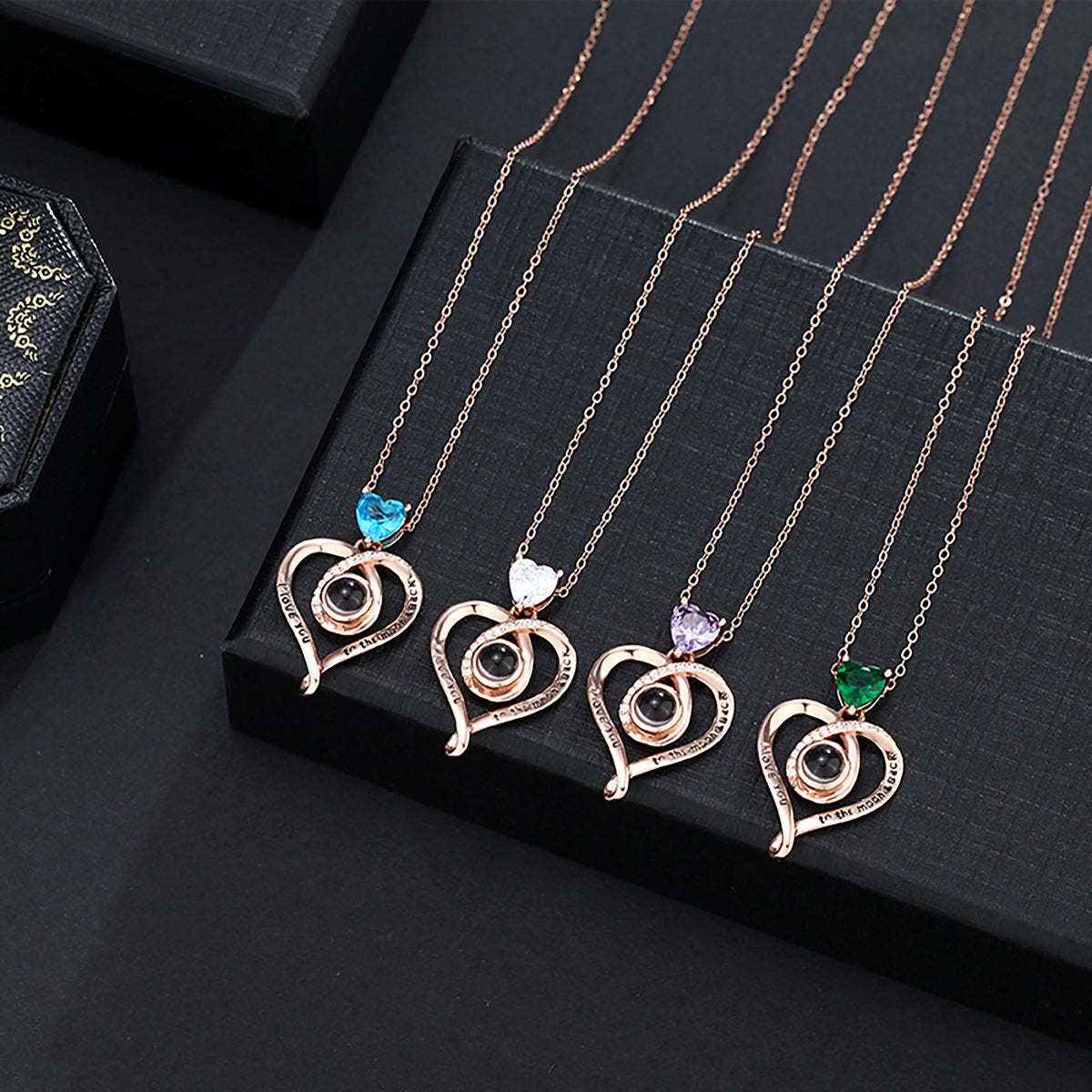 Love with customizable photosProjection Necklace Pendant Jewelry For Lover Girlfriend - MERGE.DAY.1.FREESTYLE