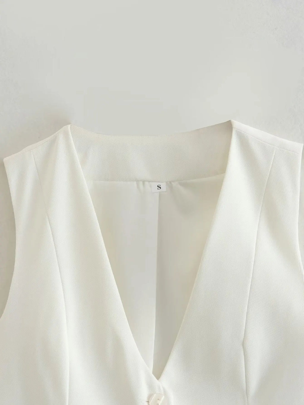 Vintage V Neck Sleeveless Female Outerwear White Chic Vests - MERGE.DAY.1.FREESTYLE