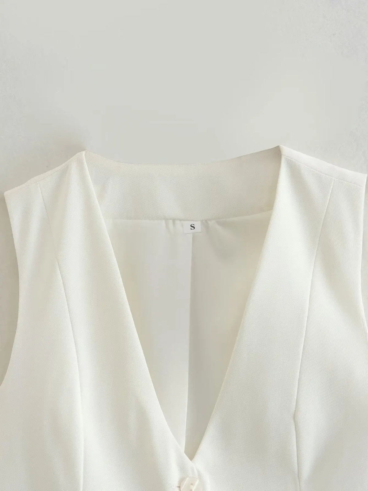 Vintage V Neck Sleeveless Female Outerwear White Chic Vests - MERGE.DAY.1.FREESTYLE