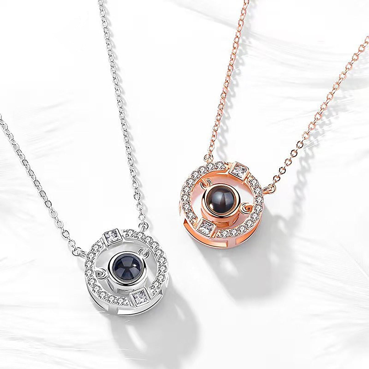 Customizable photo circle Projection Necklace Creative Pendant is a Commemorative Gift - MERGE.DAY.1.FREESTYLE