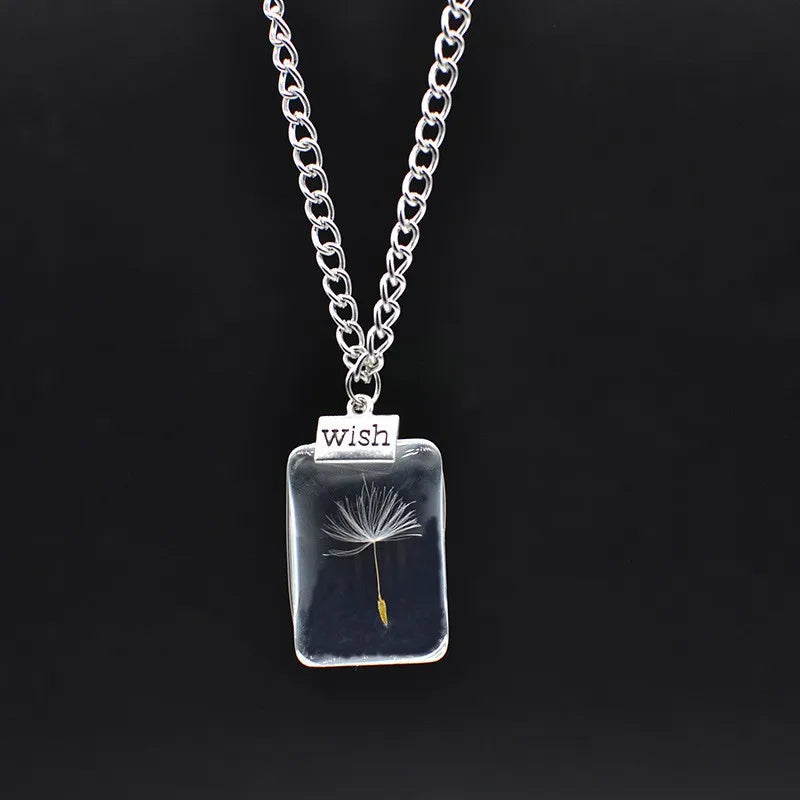 dandelion necklace - MERGE.DAY.1.FREESTYLE