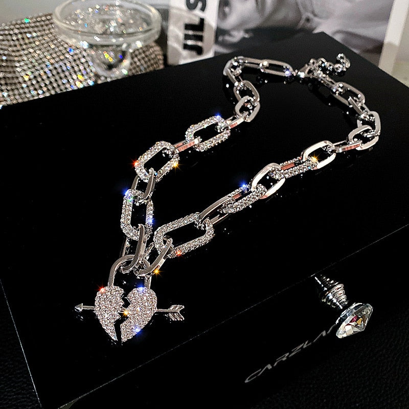 Metal Love Heart Cupid Pendants Female Clavicle Chain Light Luxury Niche Design Necklace - MERGE.DAY.1.FREESTYLE