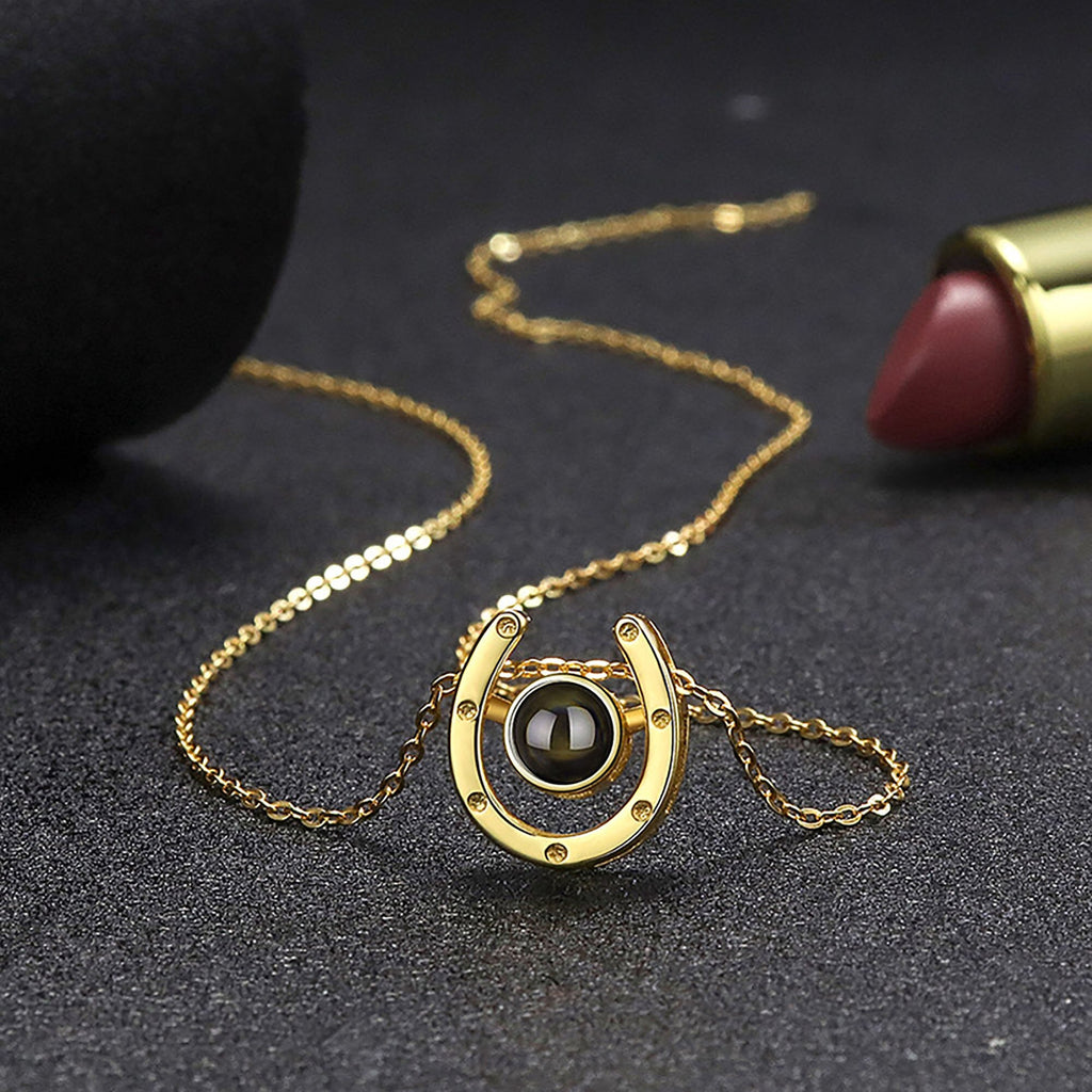 A horseshoe shaped projection necklace with customizable photos Valentine's Day Gift Photo Custom Projection Necklace Simple Hea - MERGE.DAY.1.FREESTYLE