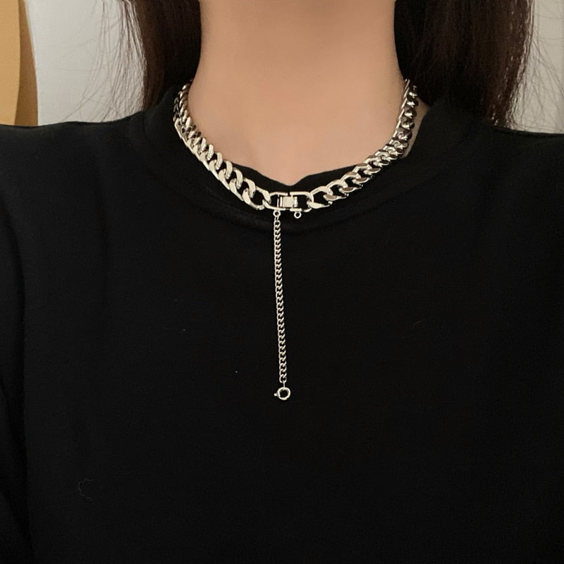 Metal Love Heart Cupid Pendants Female Clavicle Chain Light Luxury Niche Design Necklace - MERGE.DAY.1.FREESTYLE
