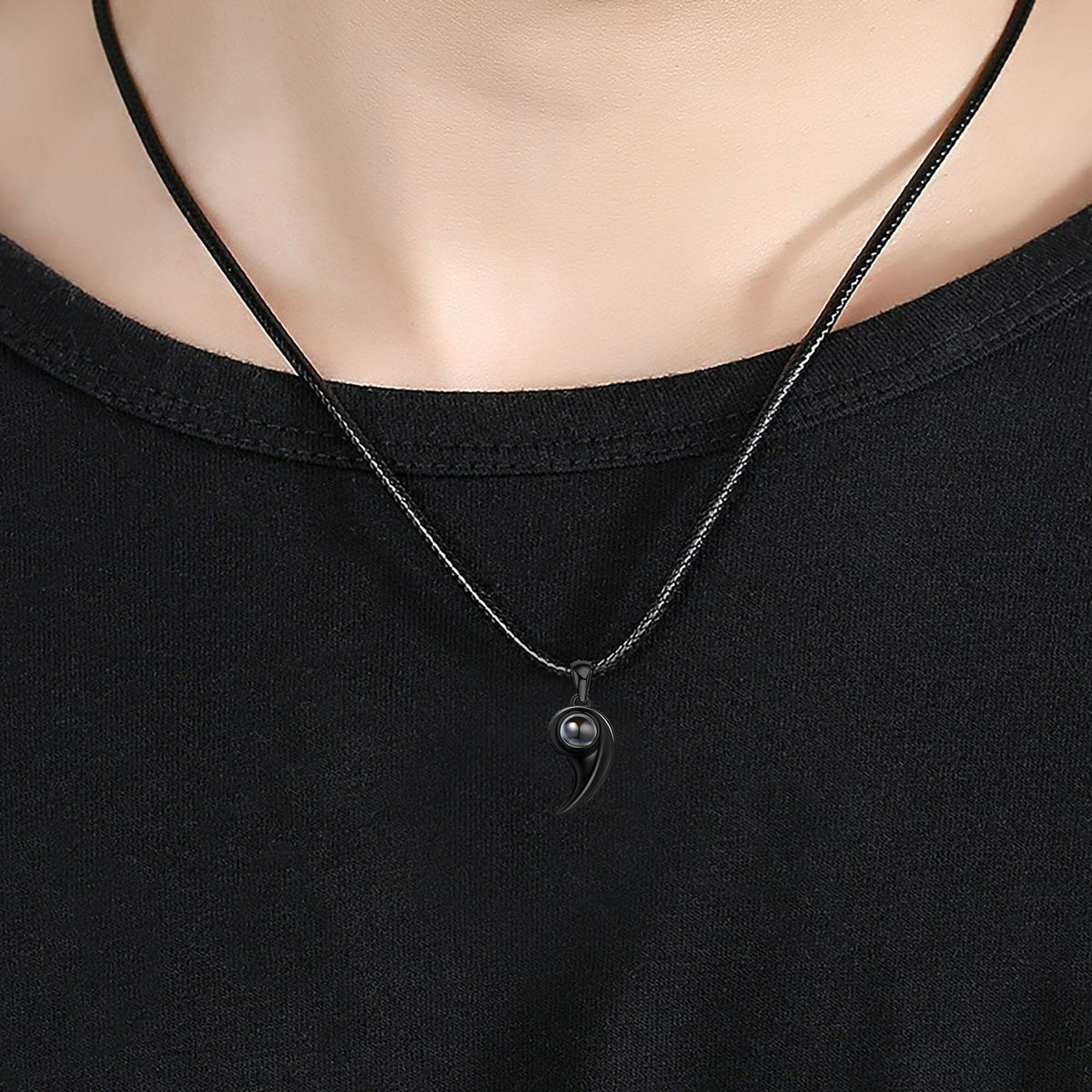 Customizable photoSet of Fashion Magnetic Heart Couple Necklace For Women Men - MERGE.DAY.1.FREESTYLE