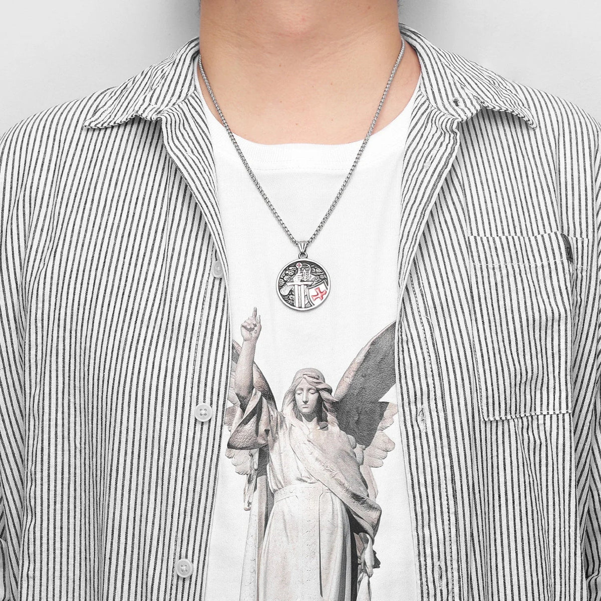 Red Crusade Paladin Necklaces Pendants - MERGE.DAY.1.FREESTYLE