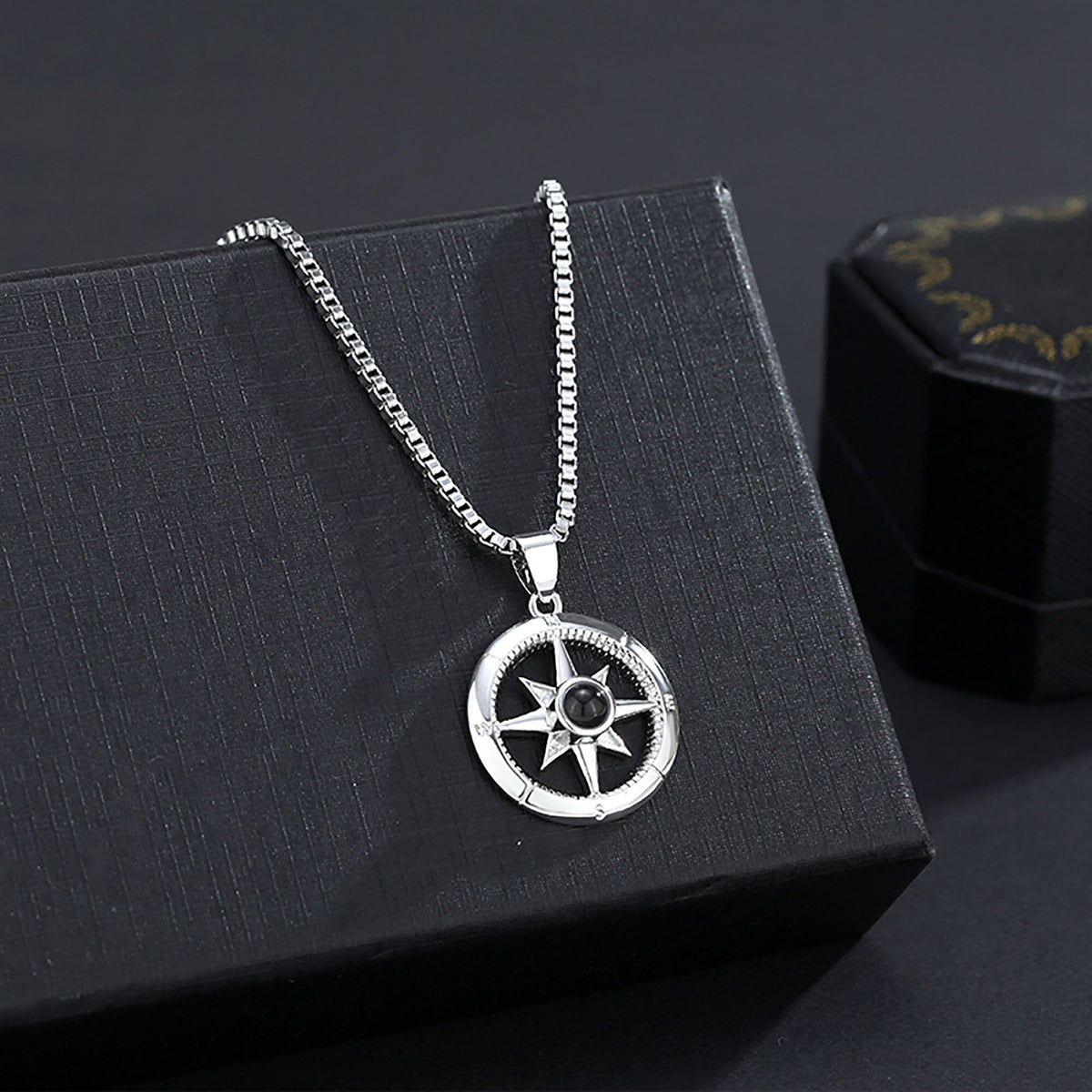 Photo customizable compassProjection Necklace Pendant Jewelry For Lover Girlfriend - MERGE.DAY.1.FREESTYLE