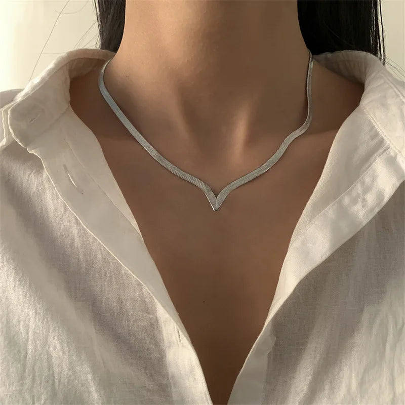 Simple Creative V-shaped Necklace For Women Flat Snake Chain Choker - MERGE.DAY.1.FREESTYLE