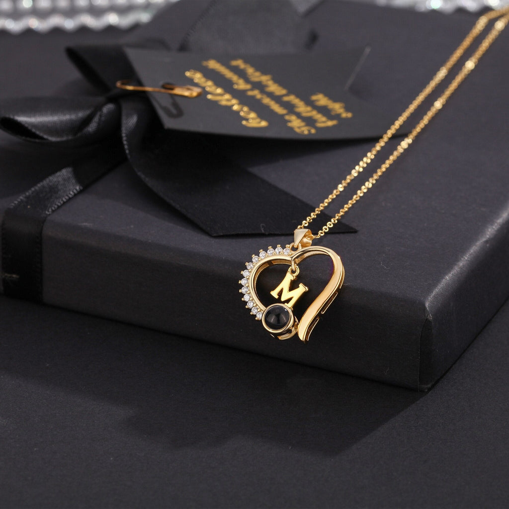 letter necklace Simple Heart Shaped Photo Custom Projection Necklace - MERGE.DAY.1.FREESTYLE