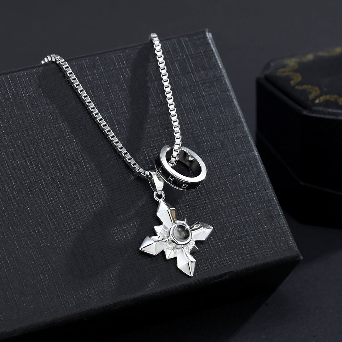 Customized photo ringProjection Necklace Pendant Jewelry For Lover Girlfriend - MERGE.DAY.1.FREESTYLE