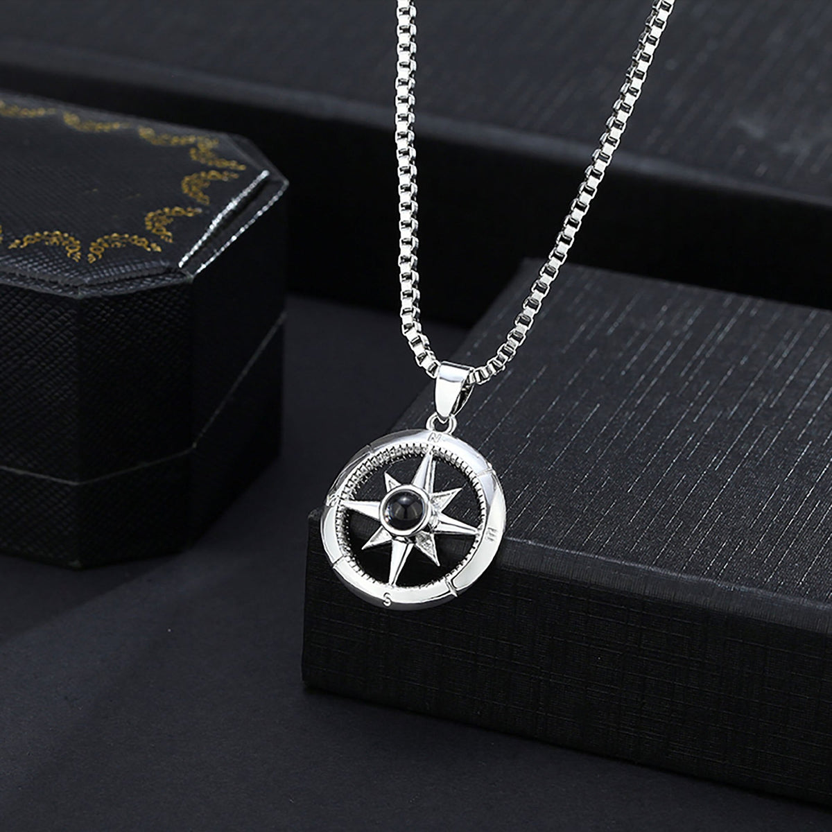 Photo customizable compassProjection Necklace Pendant Jewelry For Lover Girlfriend - MERGE.DAY.1.FREESTYLE
