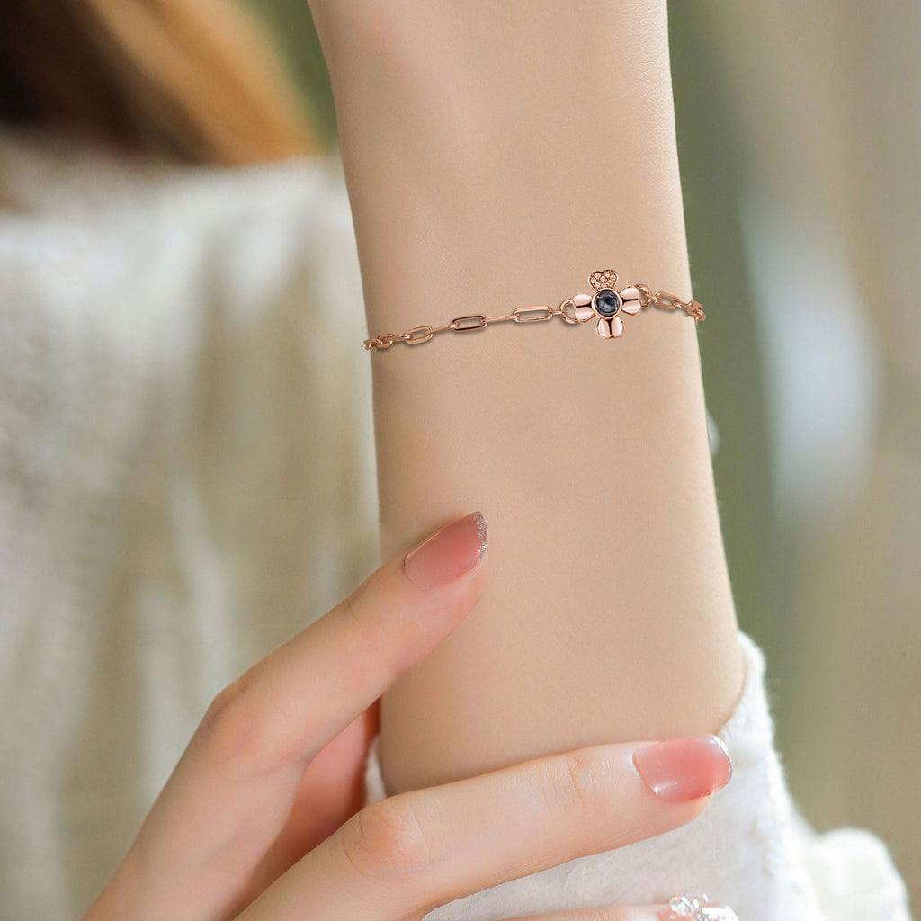Four leaf clover with customized photos Projection Bracelet Personality Jewelry - MERGE.DAY.1.FREESTYLE