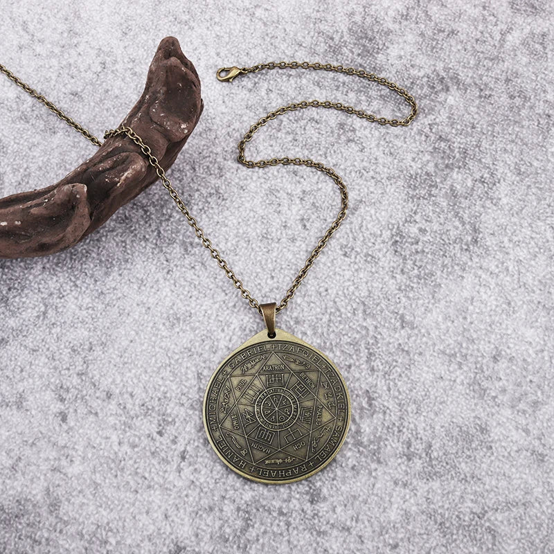 talisman necklace - MERGE.DAY.1.FREESTYLE