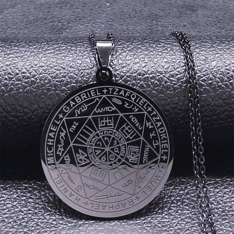 talisman necklace collar - MERGE.DAY.1.FREESTYLE