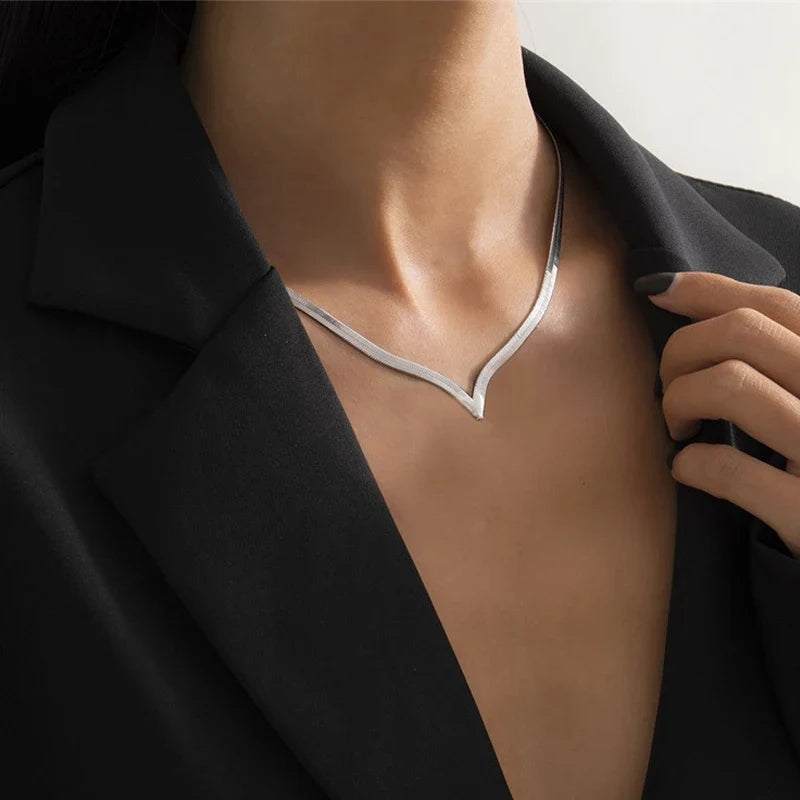 Simple Creative V-shaped Necklace For Women Flat Snake Chain Choker - MERGE.DAY.1.FREESTYLE