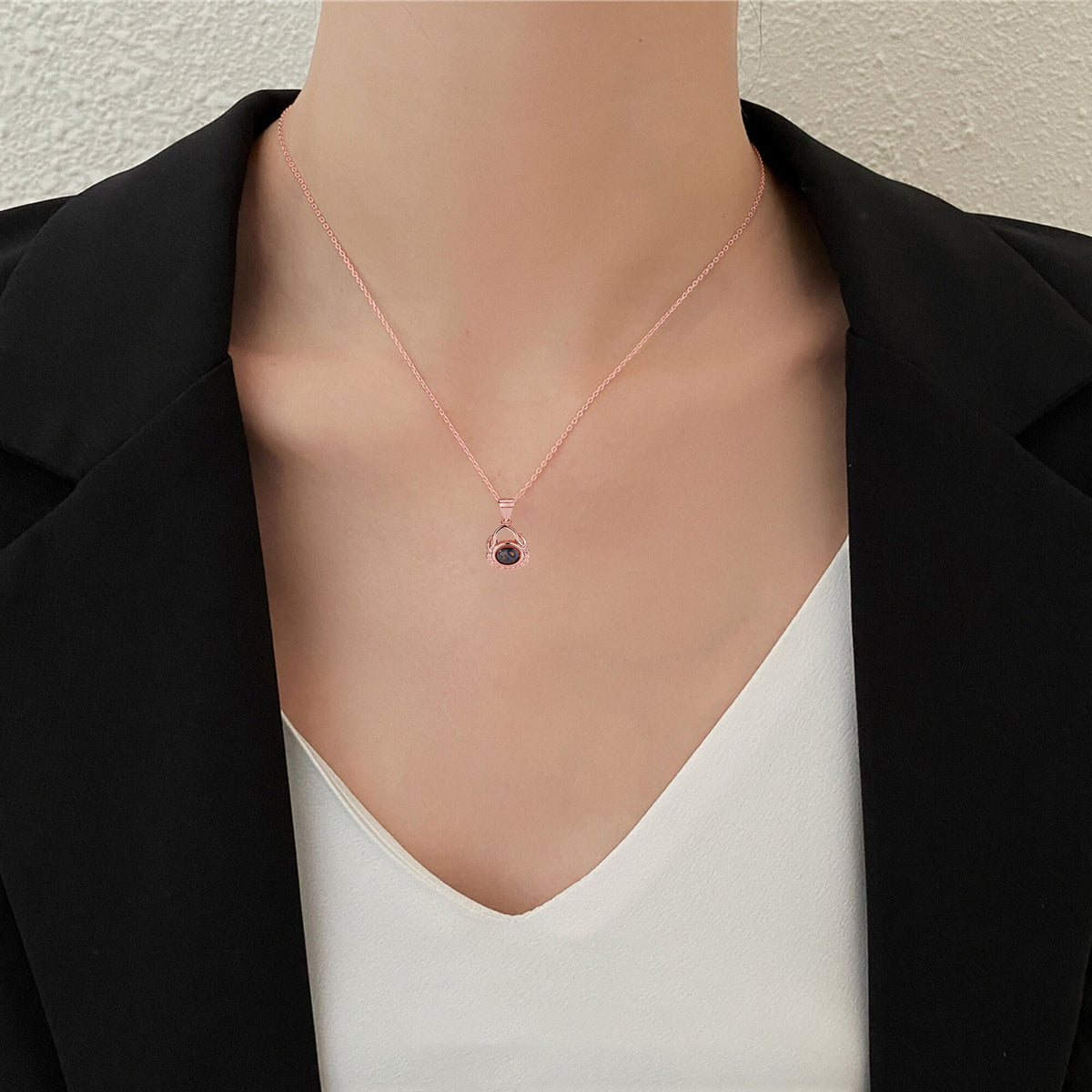 Valentine's Day Gift Photo Custom Projection Necklace Simple Shaped Projection Necklace - MERGE.DAY.1.FREESTYLE