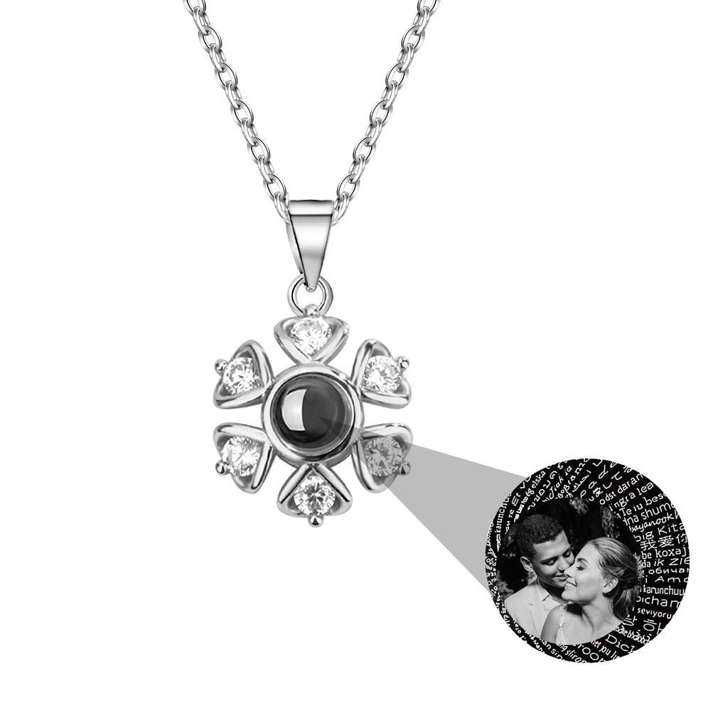 Snow projection necklace with customizable photos Projection Necklace - MERGE.DAY.1.FREESTYLE