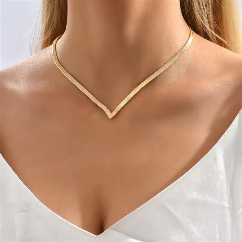 Simple Creative V-shaped Necklace For Women Flat Snake Chain Choker - MERGE.DAY.1.FREESTYLE