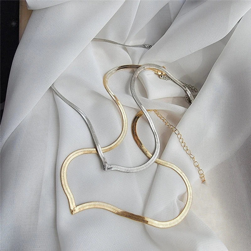 Simple Creative V-shaped Necklace For Women Flat Snake Chain Choker - MERGE.DAY.1.FREESTYLE
