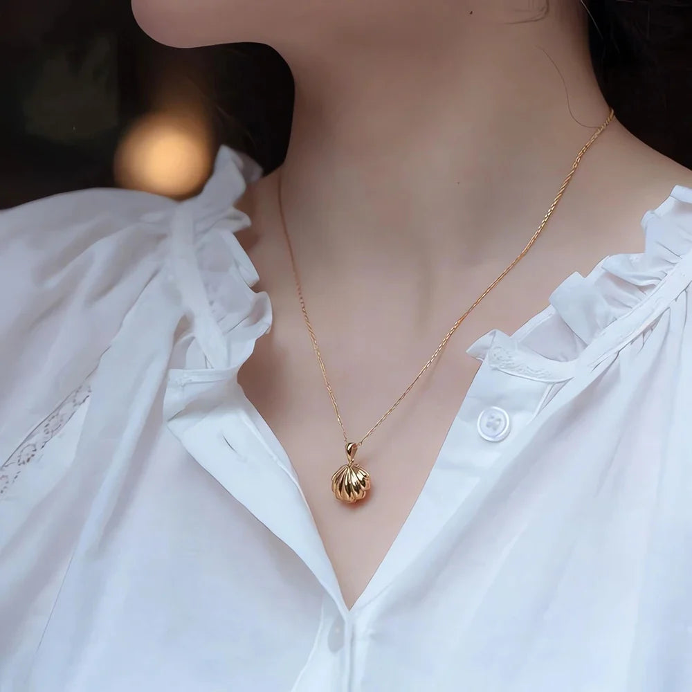 shell pearl pendant necklace - MERGE.DAY.1.FREESTYLE