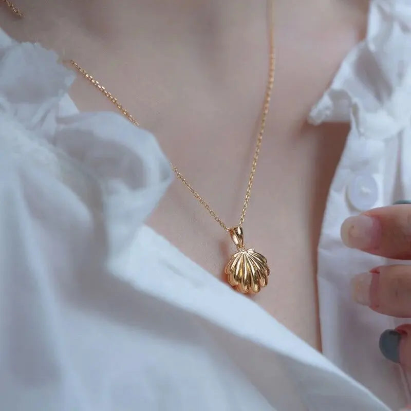 shell pearl pendant necklace - MERGE.DAY.1.FREESTYLE