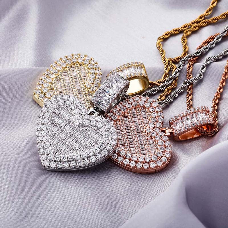 Large Size Heart Shape Custom Photo Locket Frame Pendant love necklaces for her - MERGE.DAY.1.FREESTYLE