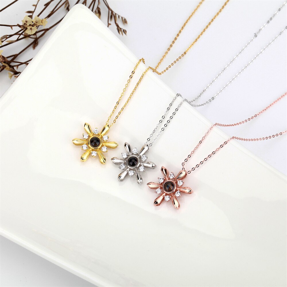 Snowflake Shaped Projection Necklace Photo Charming Jewelry Memorial Gifts - MERGE.DAY.1.FREESTYLE