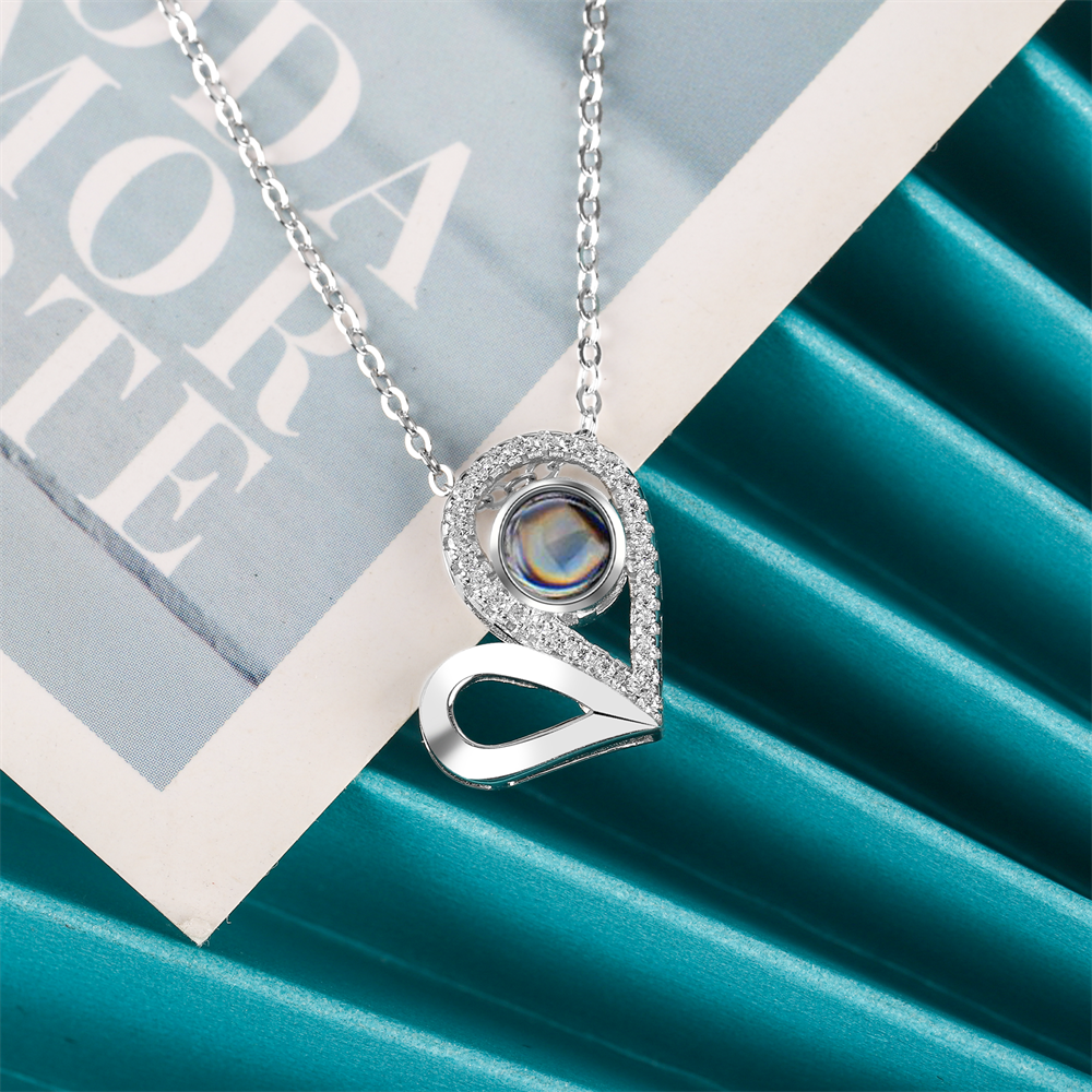 Custom Photo Name Projection Necklace For Love Memory Heart Shaped Necklaces - MERGE.DAY.1.FREESTYLE