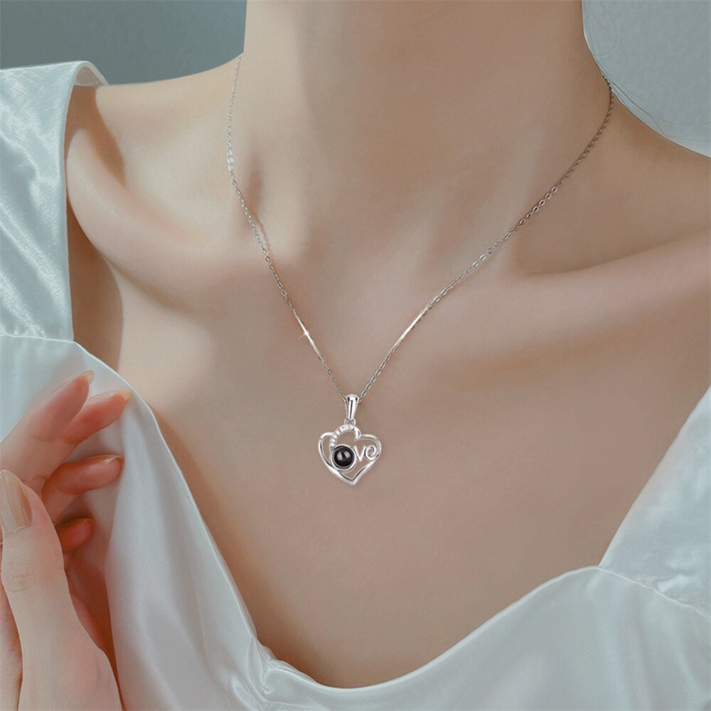 Customized Photo Projection Necklace Heart Pendant Necklace Love Memorial Jewelry - MERGE.DAY.1.FREESTYLE